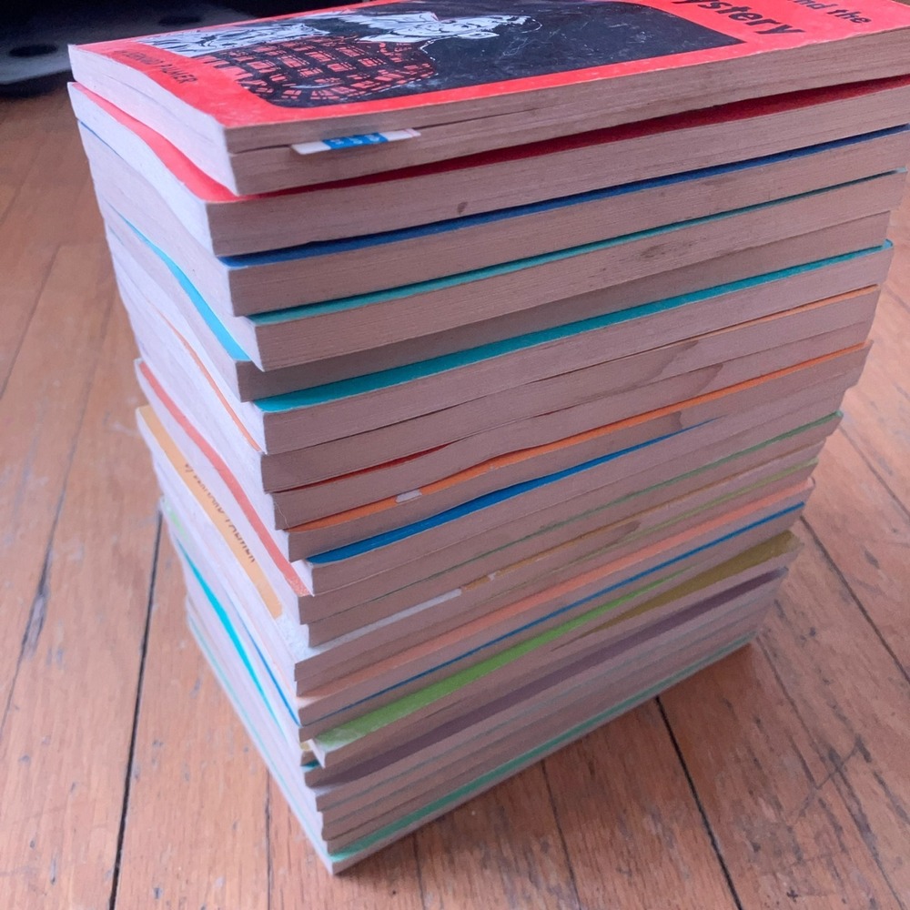 Lot of 24 Danny Orlis Paperback Books Vintage 1954-1966 Moody Press - Picture 2 of 3